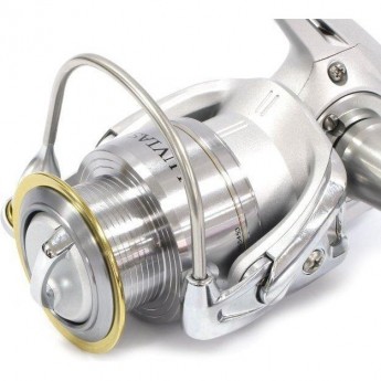 Катушка безынерционная DAIWA Luvias 2000 (07) Катушка безынерционная DAIWA Luvias 2000 (07)